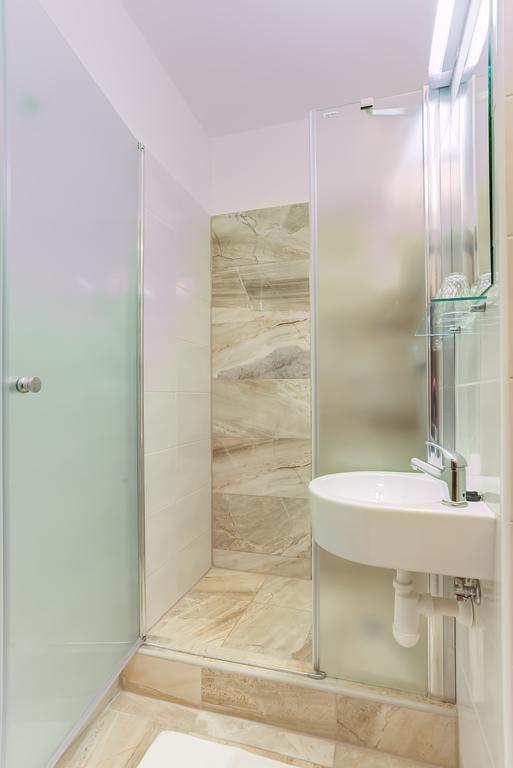 Hotel Lineas Prešov Екстериор снимка